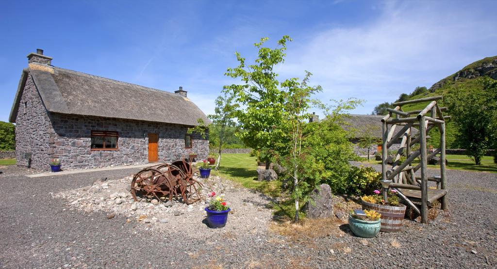 Clan Cottages Oban Room photo